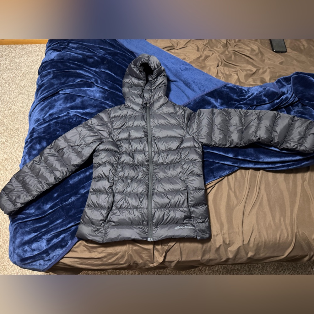 Eddie Bauer Black Women's Puffer Jacket